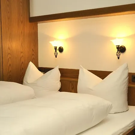 Auf Der Sonnenseite شاتوالد