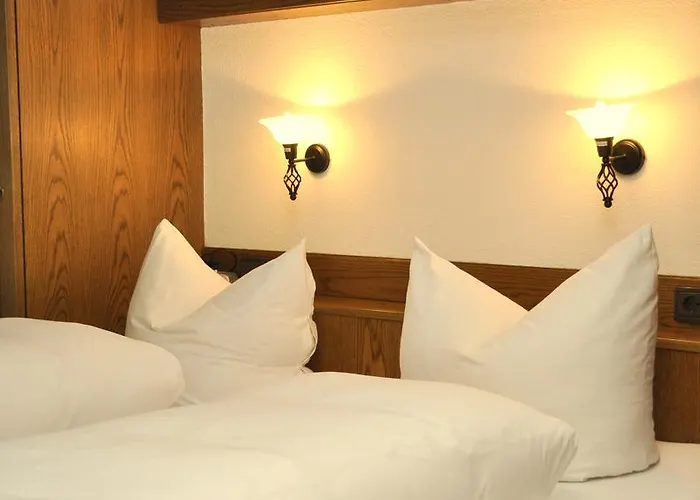 Auf Der Sonnenseite Шаттвальд